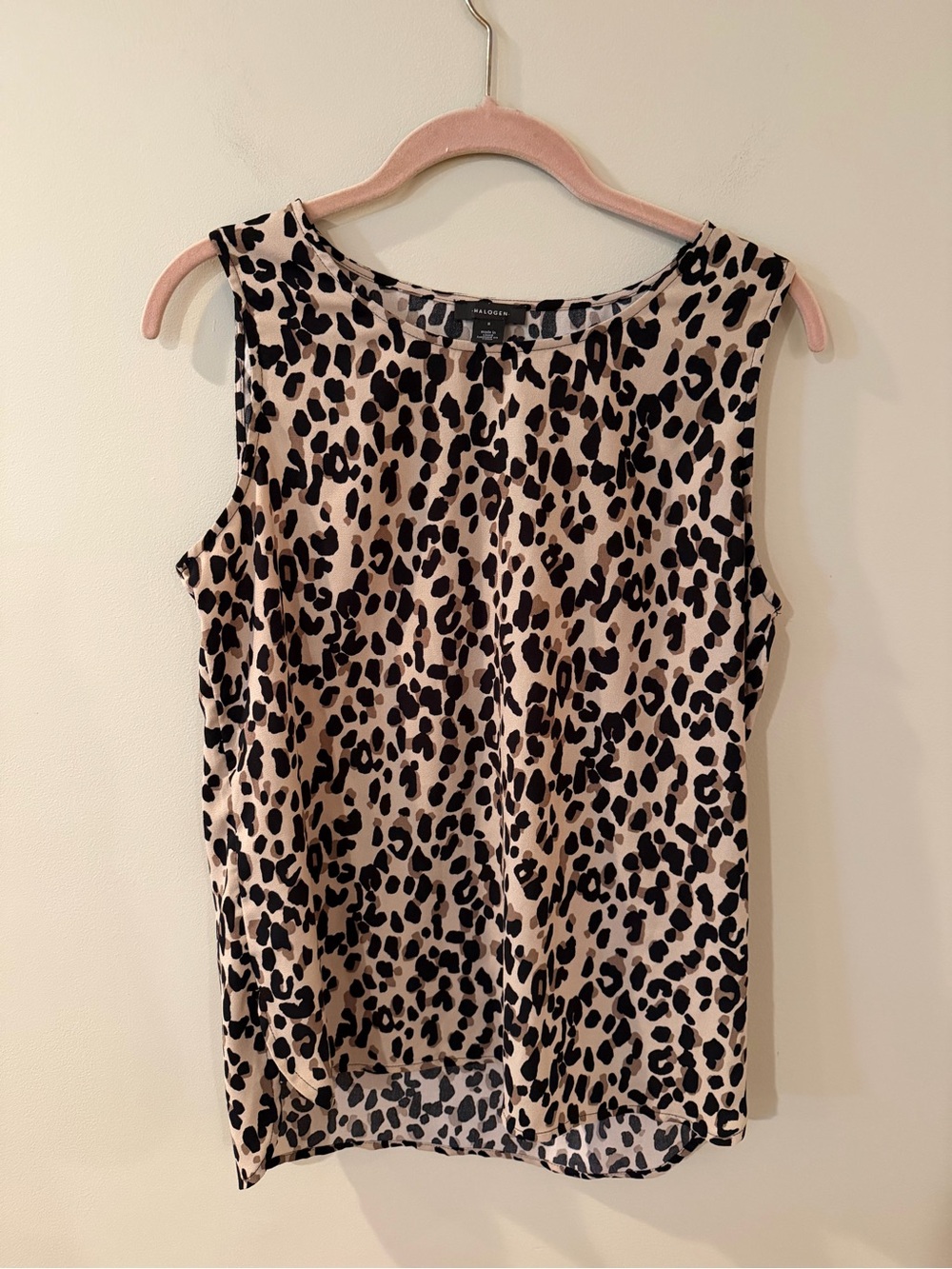 5/$25!! Halogen Beige and Black Leopard Print Sleeveless Top
